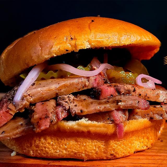 BRISKET SANDWICH
