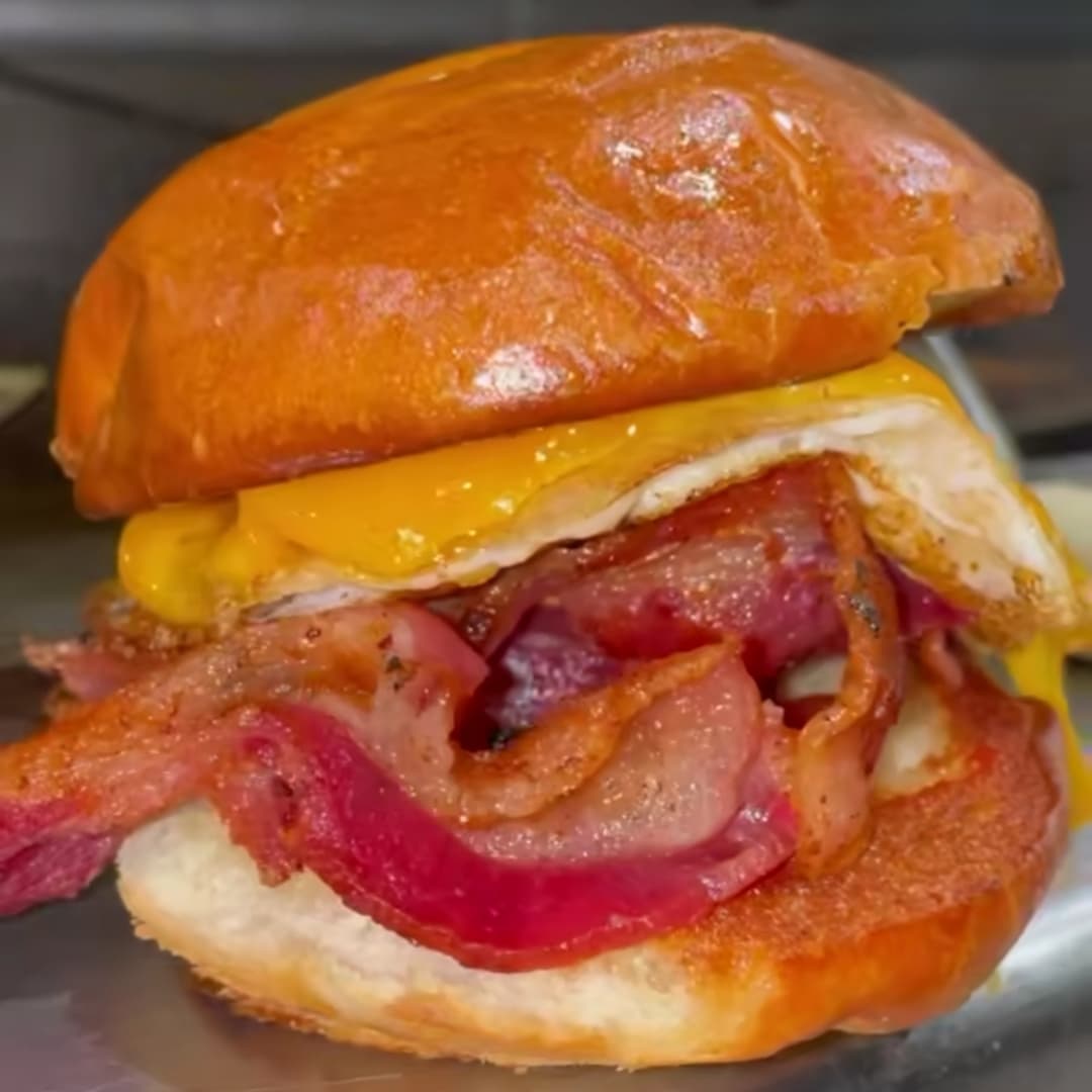 Huevo, Tocino y Queso