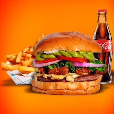 COMBO MEXICAN CON PAPAS Y REFRESCO