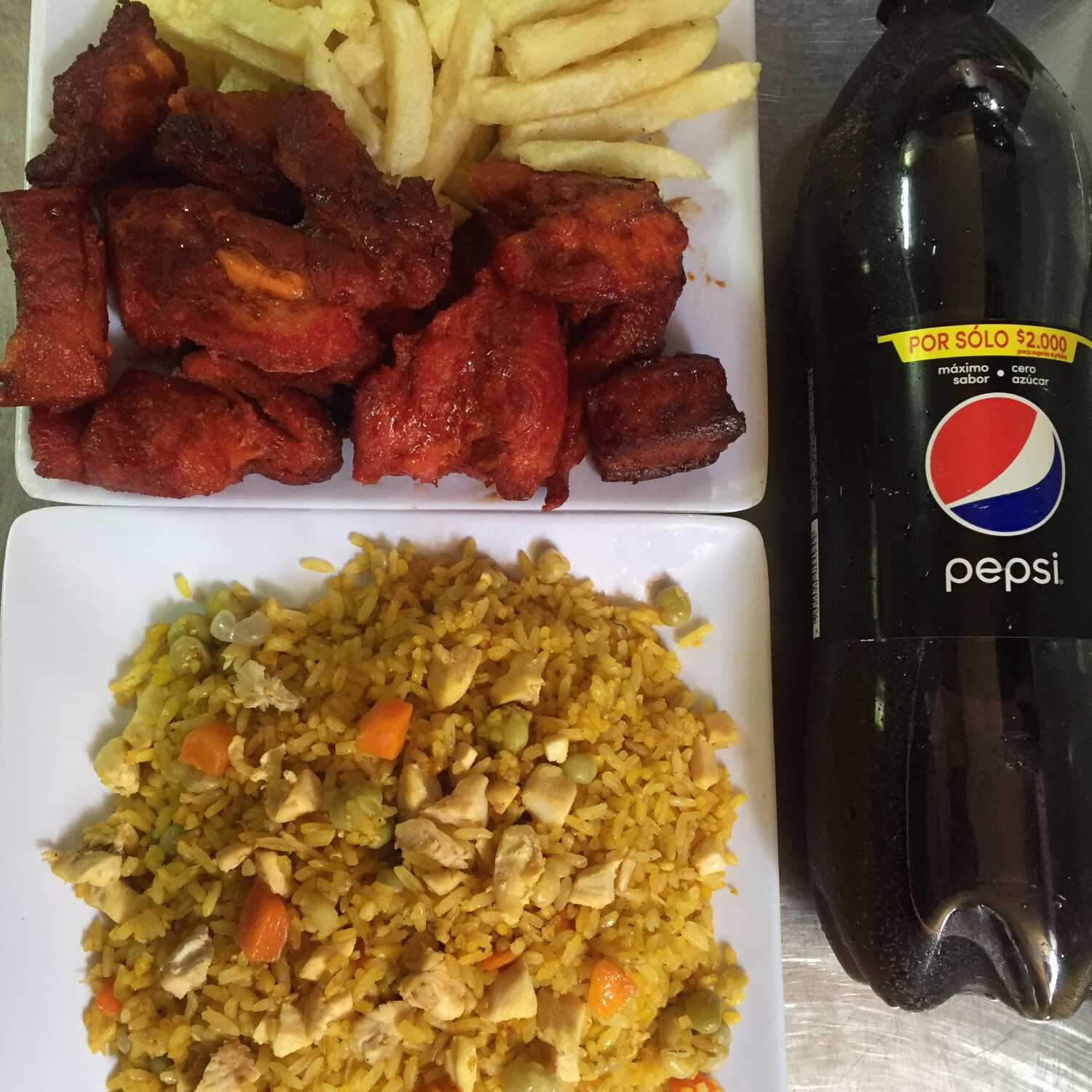Combo Arroz con Pollo + Papas + Bebida