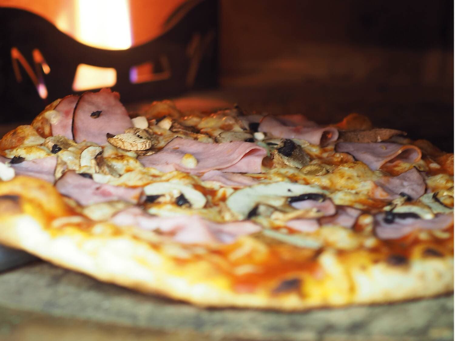 Il Cornicione Pizzaria
