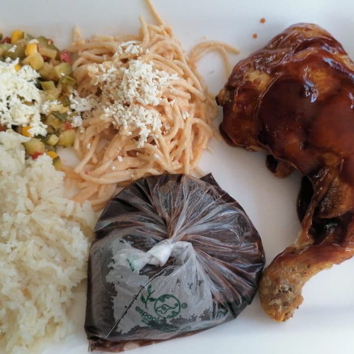 Pierna y Muslo de Pollo BBQ