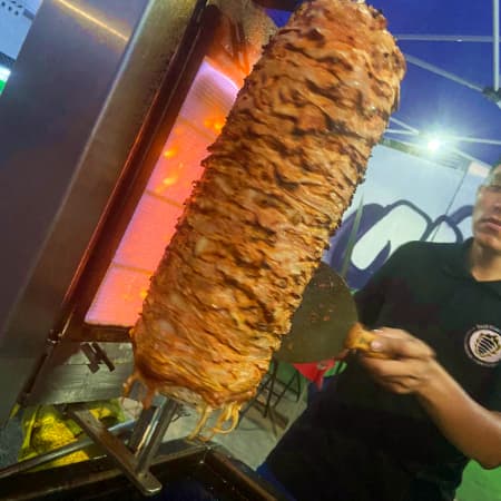 1 KG Pastor