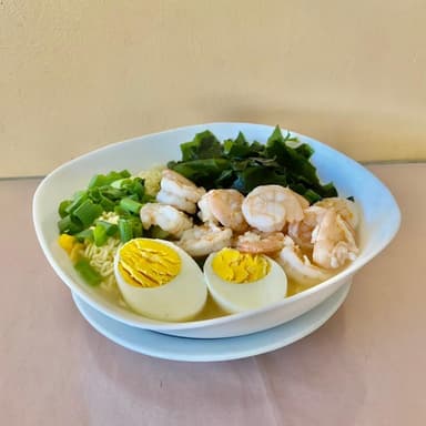 Fideos Ramen Con Mariscos