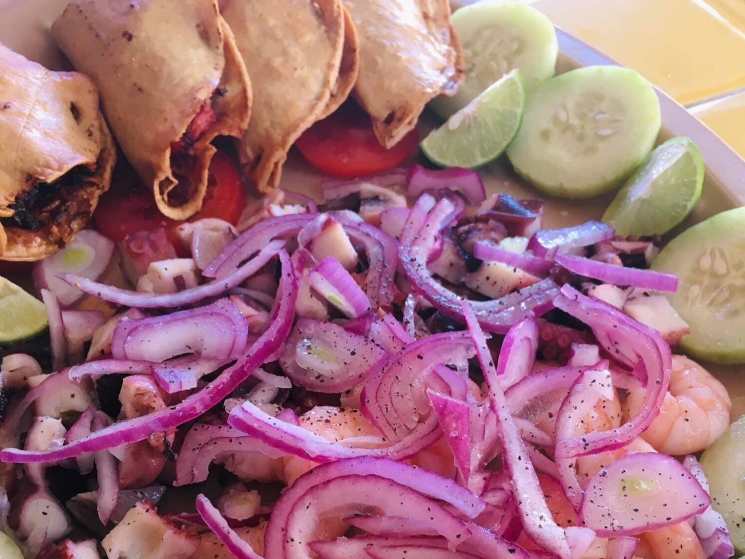 TACOS Y MARISCOS PUERTO ESTERO