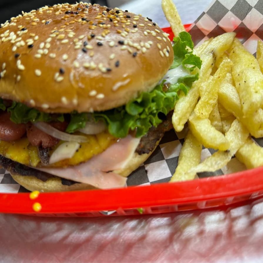 Hamburguesa Hawaiana