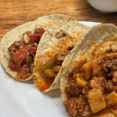 Orden 4 tacos