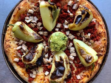 Pizza de Carnita Asada Mediana