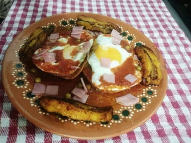 Combo Huevos Motuleños