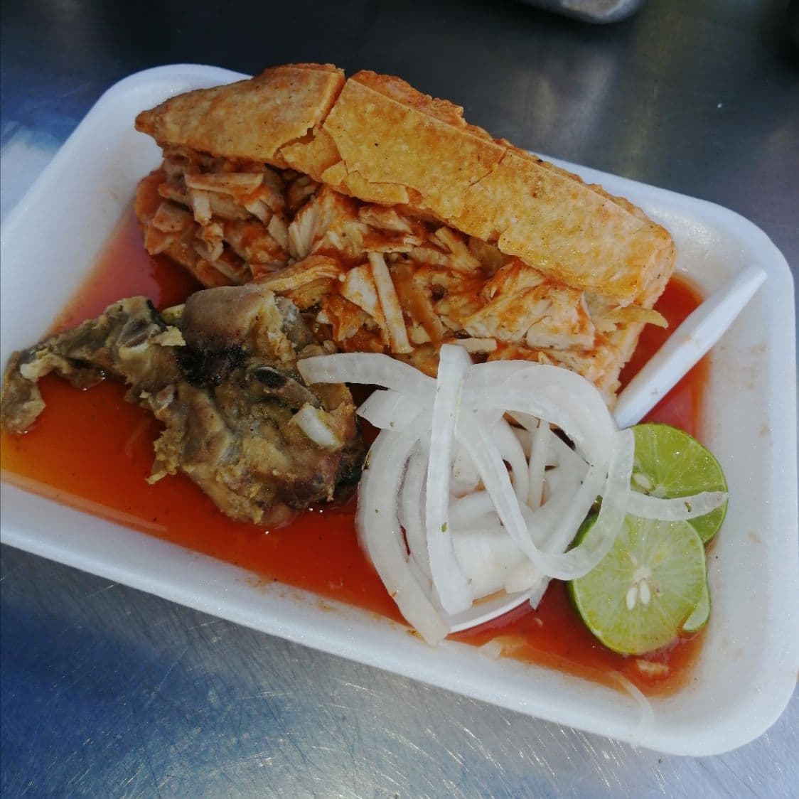 Torta Ahogada de Lengua
