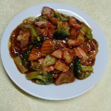 Chop Suey con Lechón en Salsa