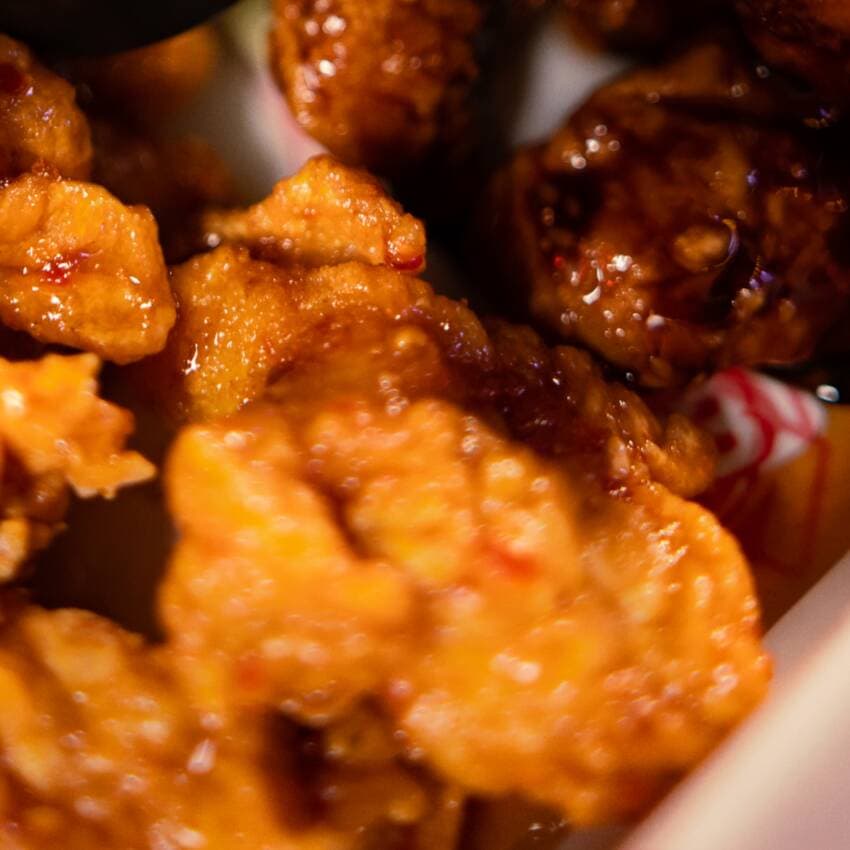 6 Boneless / Alita sin Hueso
