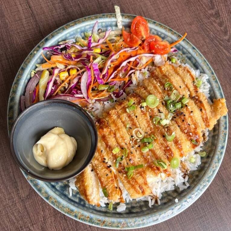 ESPECIAL TONKATSU