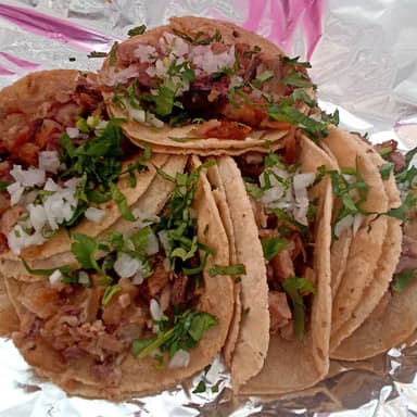 Orden de 5 Tacos de la Especialidad que Elijas