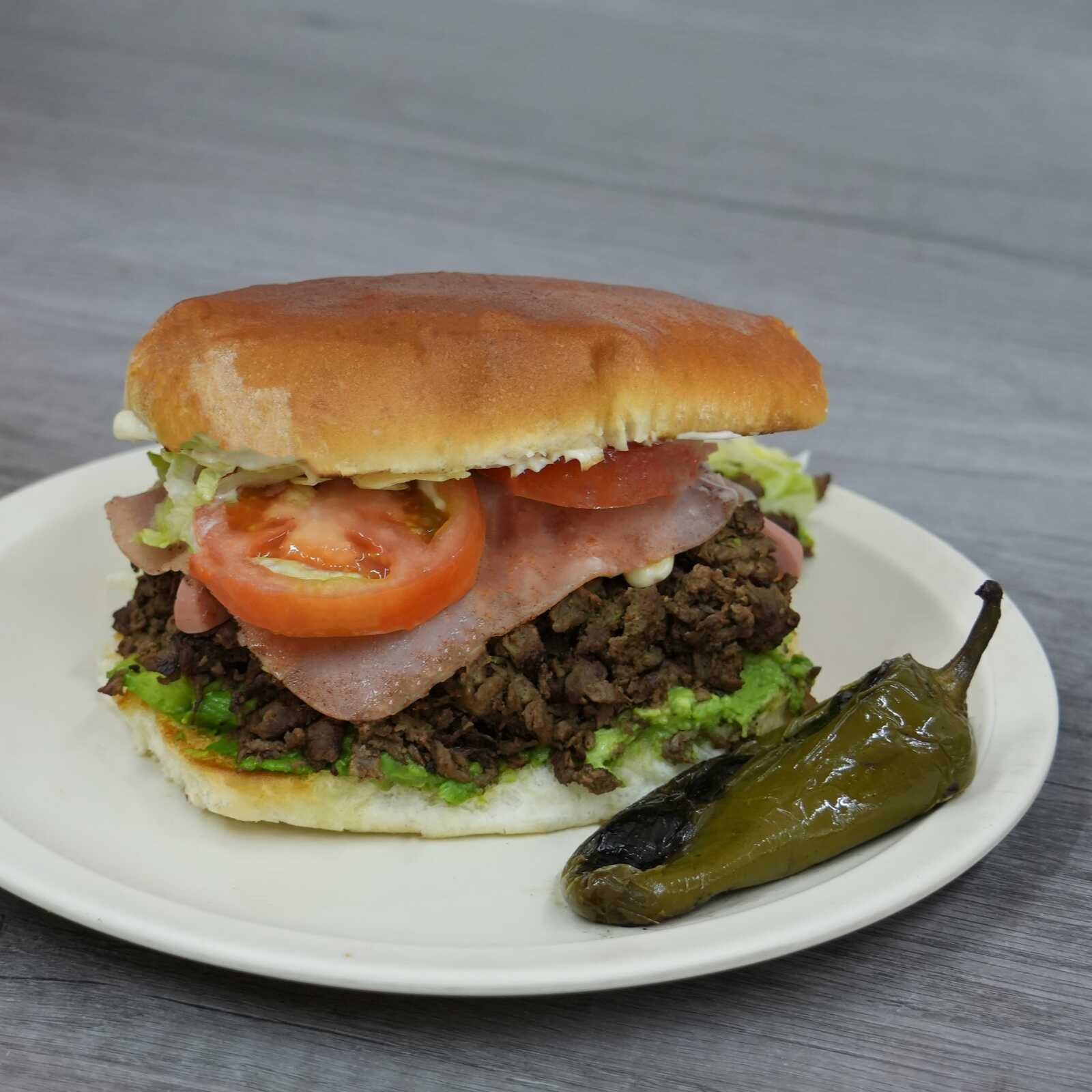 Torta Doble Bistec Especial