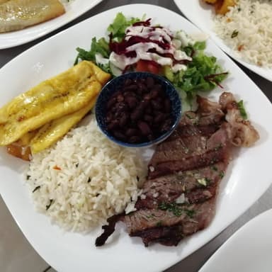 Plato Ejecutivo con Lomo New York