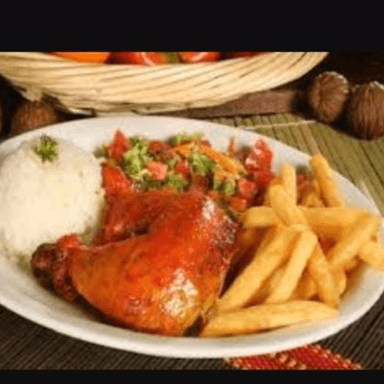 Bandeja con Pollo Frito