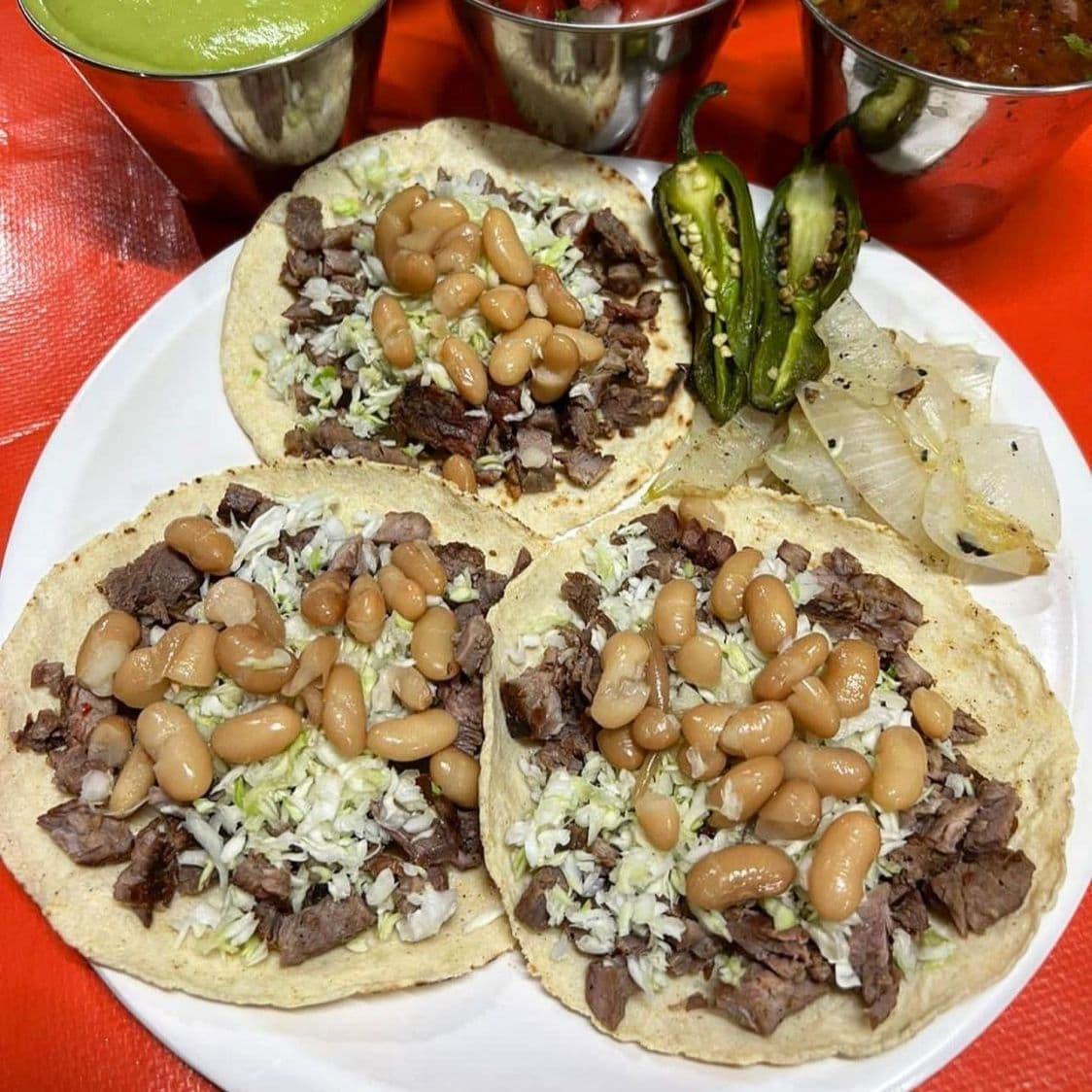 Taco de Maíz con Asada