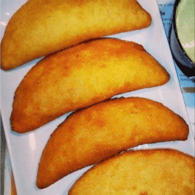 Empanada de Carne Mechada