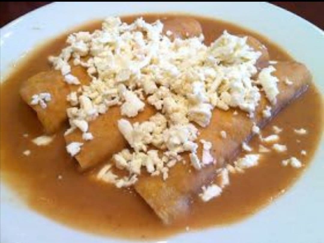 Enfrijoladas