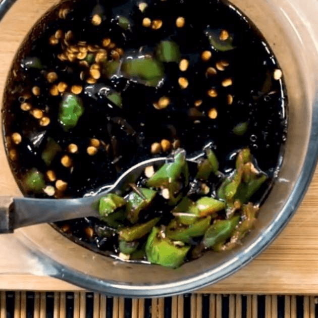 Chiles Toreados con Soyas