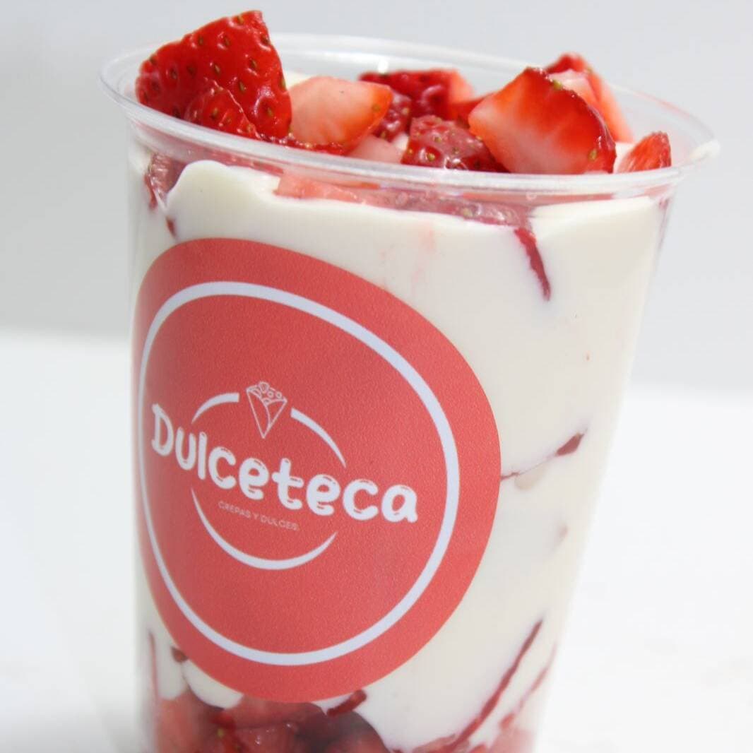 Fresas con Crema Sencillas
