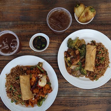 Promo 2 Paquetes 1 + Rollo Oriental de Pollo