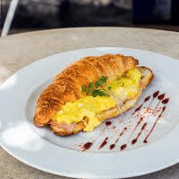 Croissant Huevo