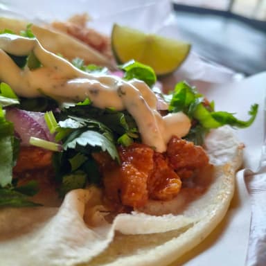 Taco chicharron prensado