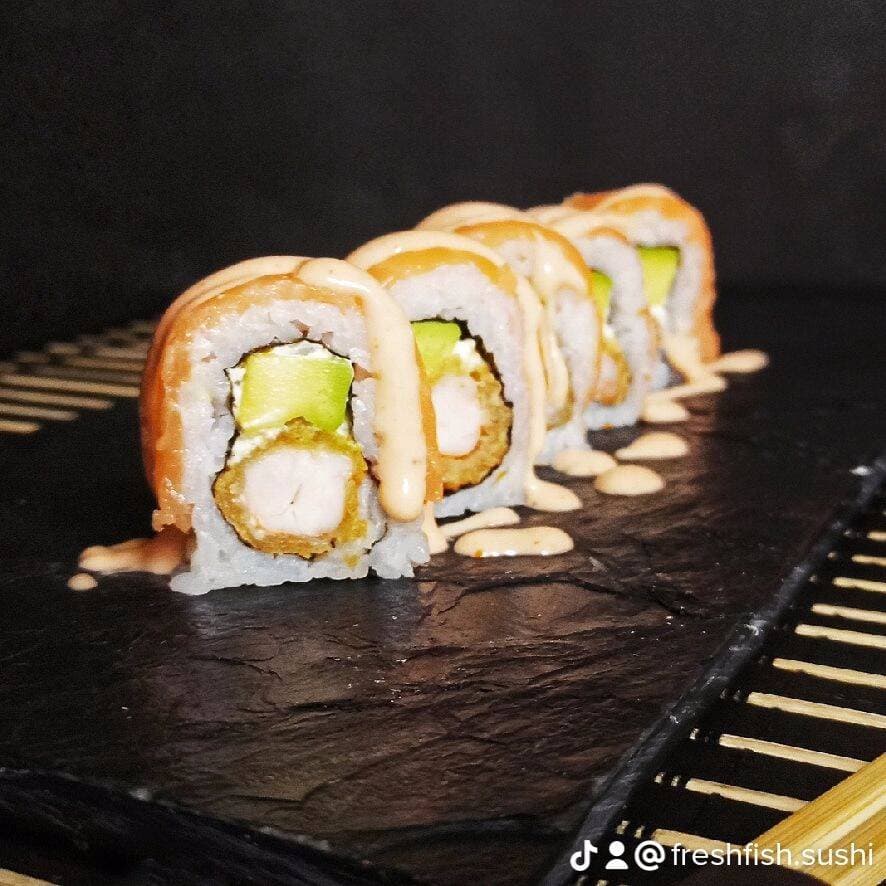 DRAGON ROLL