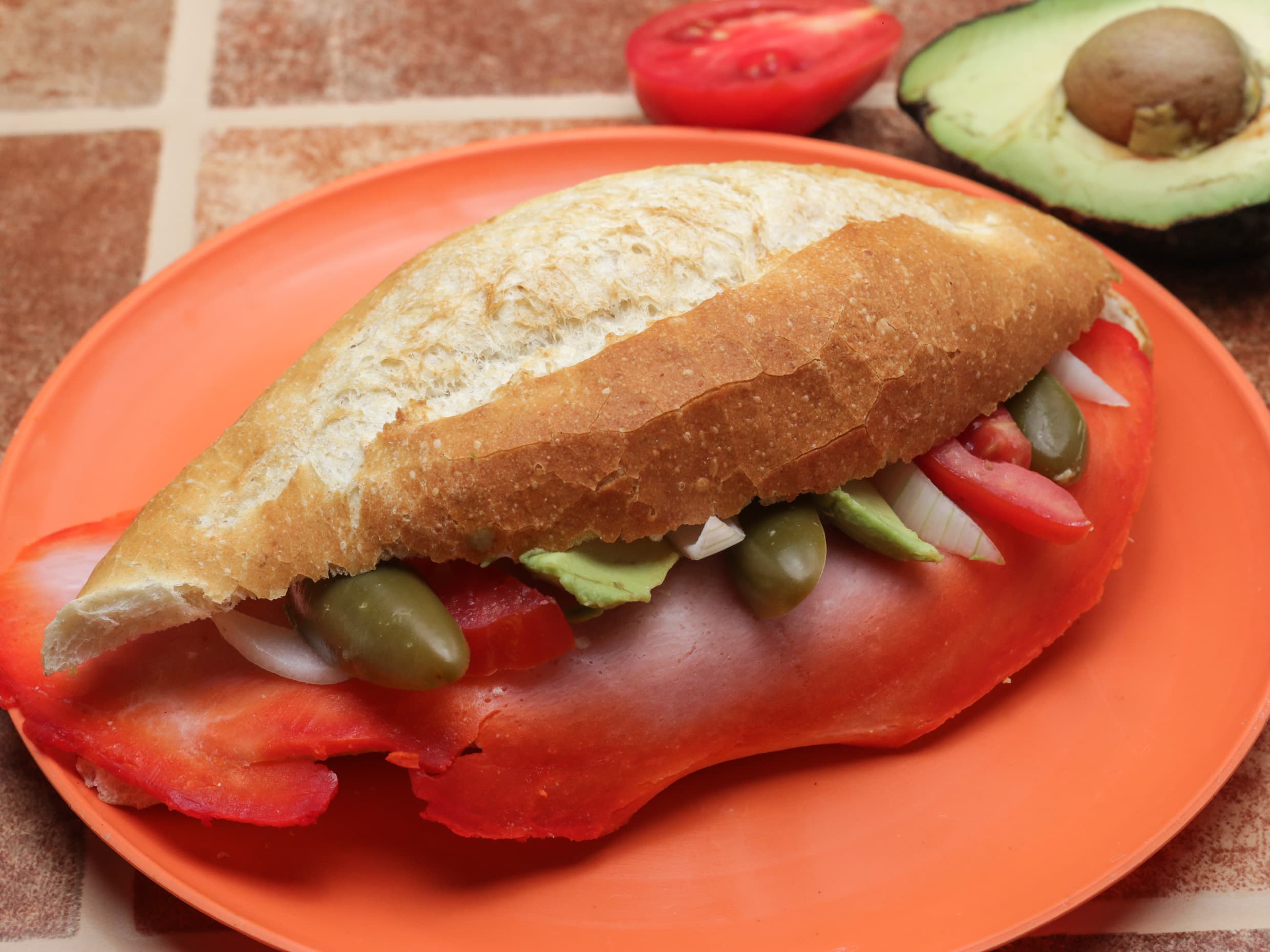 Paquete Torta de Pierna y Jugo