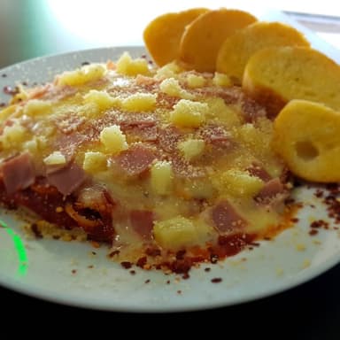 Pasta hawaiana