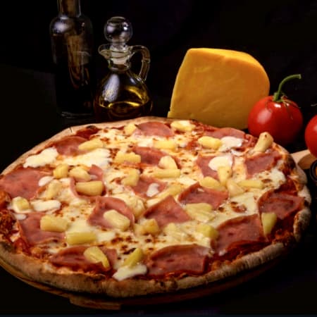 PIZZA HAWAIANA