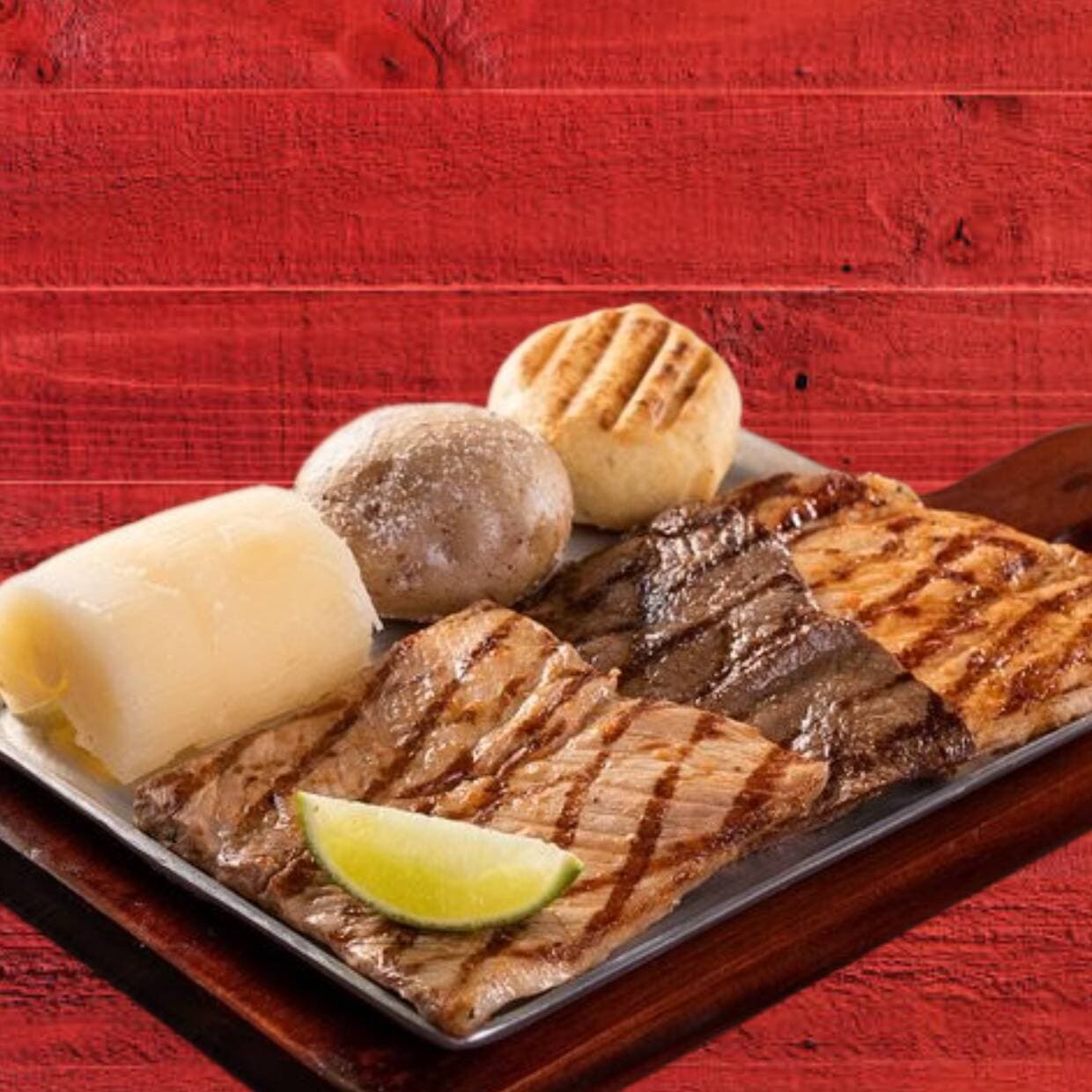 PARRILLADA TRES CARNES