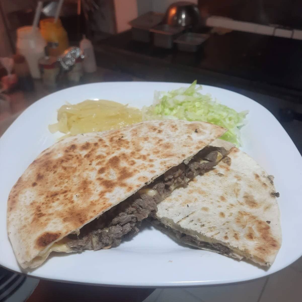 Gringas de Carne Asada