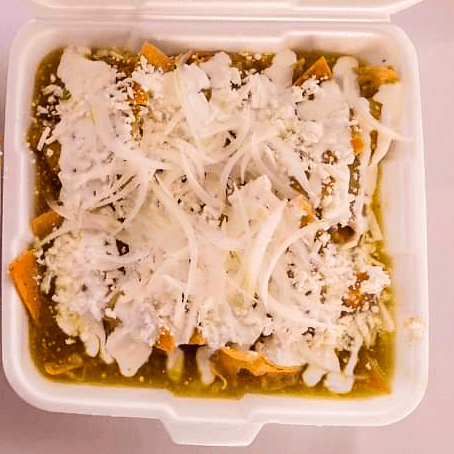 Chilaquiles con Pollo