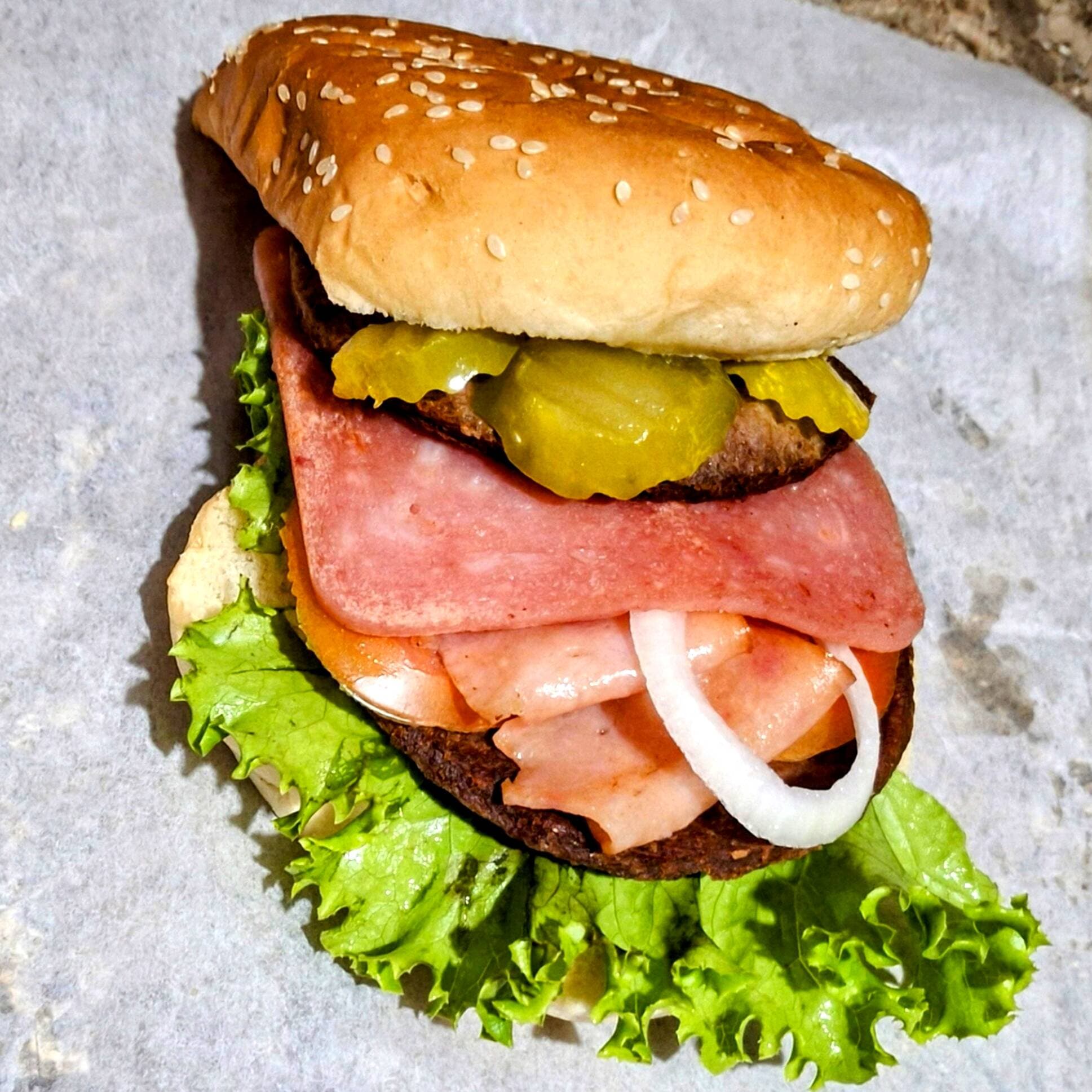 1 hamburguesa 2 tortas de carne