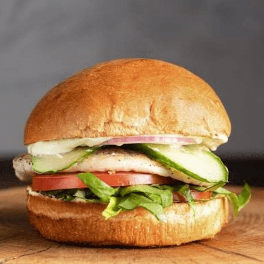 EMPAREDADO CON PAN BRIOCHE DE JAMON Y QUESO