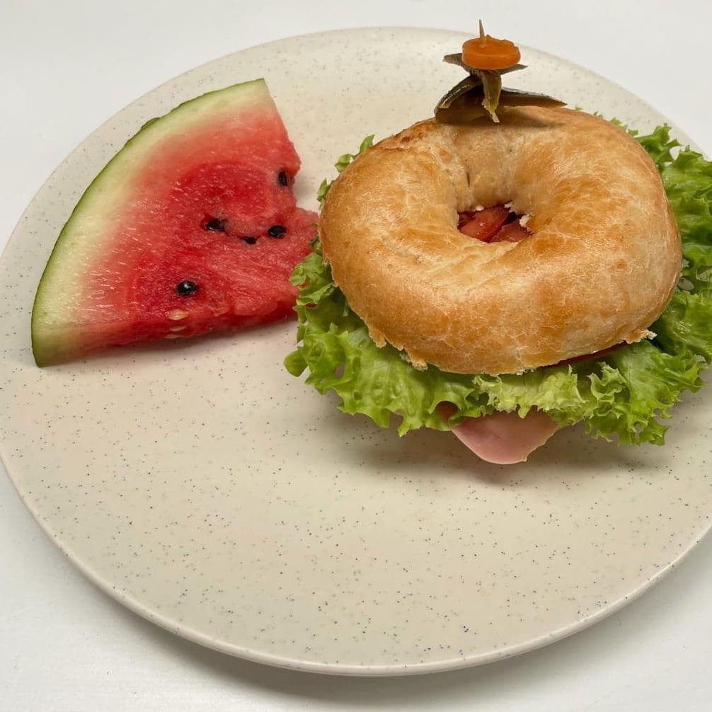 Combo Chilaquiles+Bagel