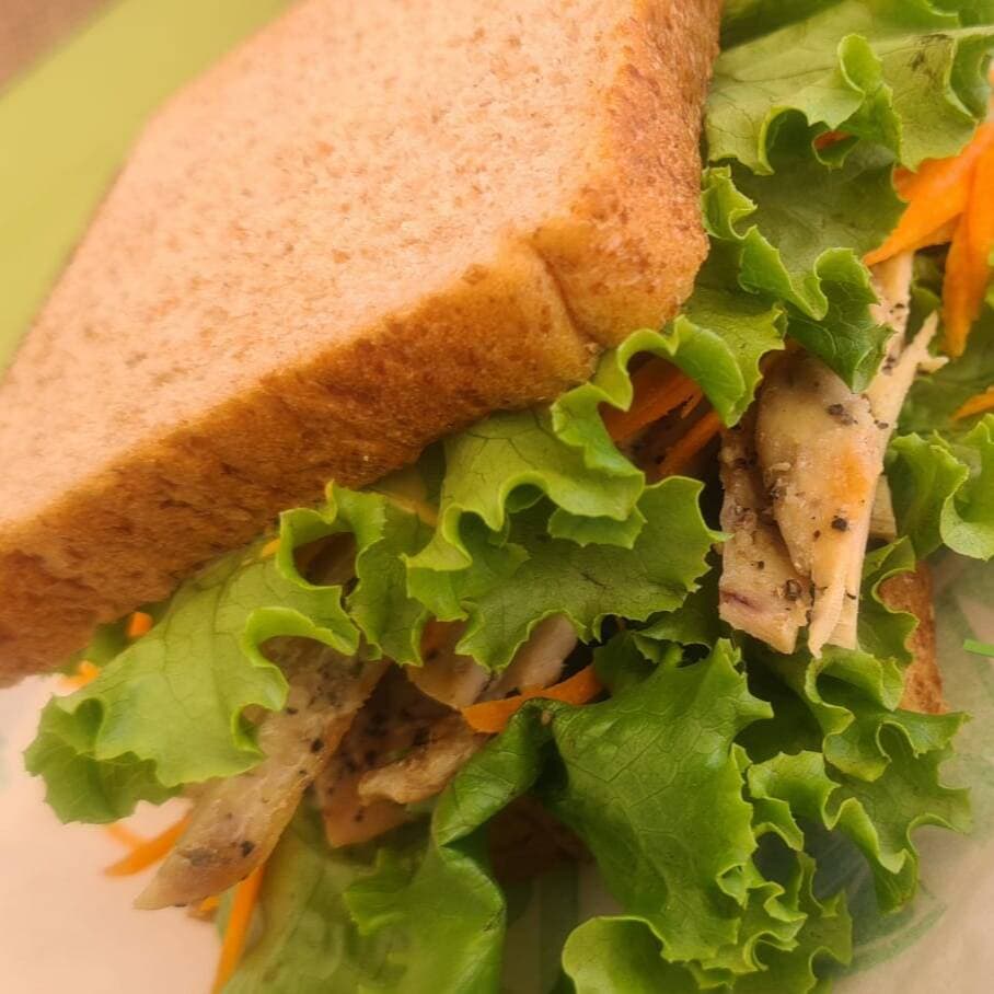 Sándwich de Pollo a la Plancha