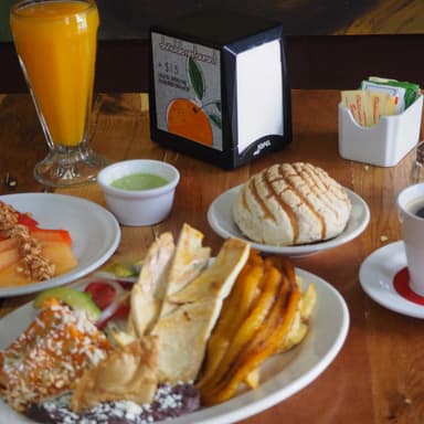 DESAYUNO TAMPIQUEÑO (TAMPIQUEÑA)