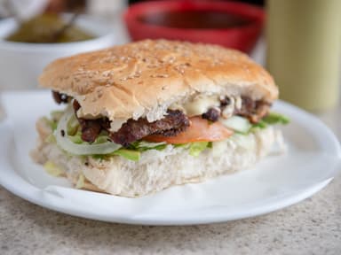 Torta de Arrachera