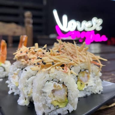 Rollo Topping Kani Roll