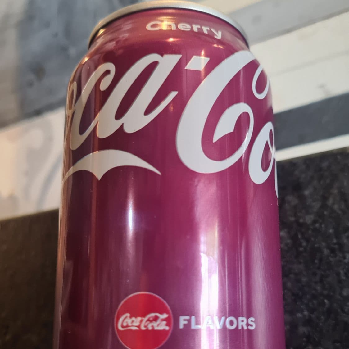 Coca Cherry Importada