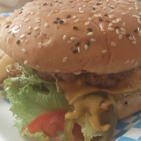 Hamburguesa Clásica de Res