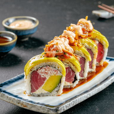 Spicy Tuna Especial Roll