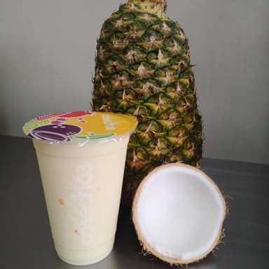 Piña y Crema de Coco