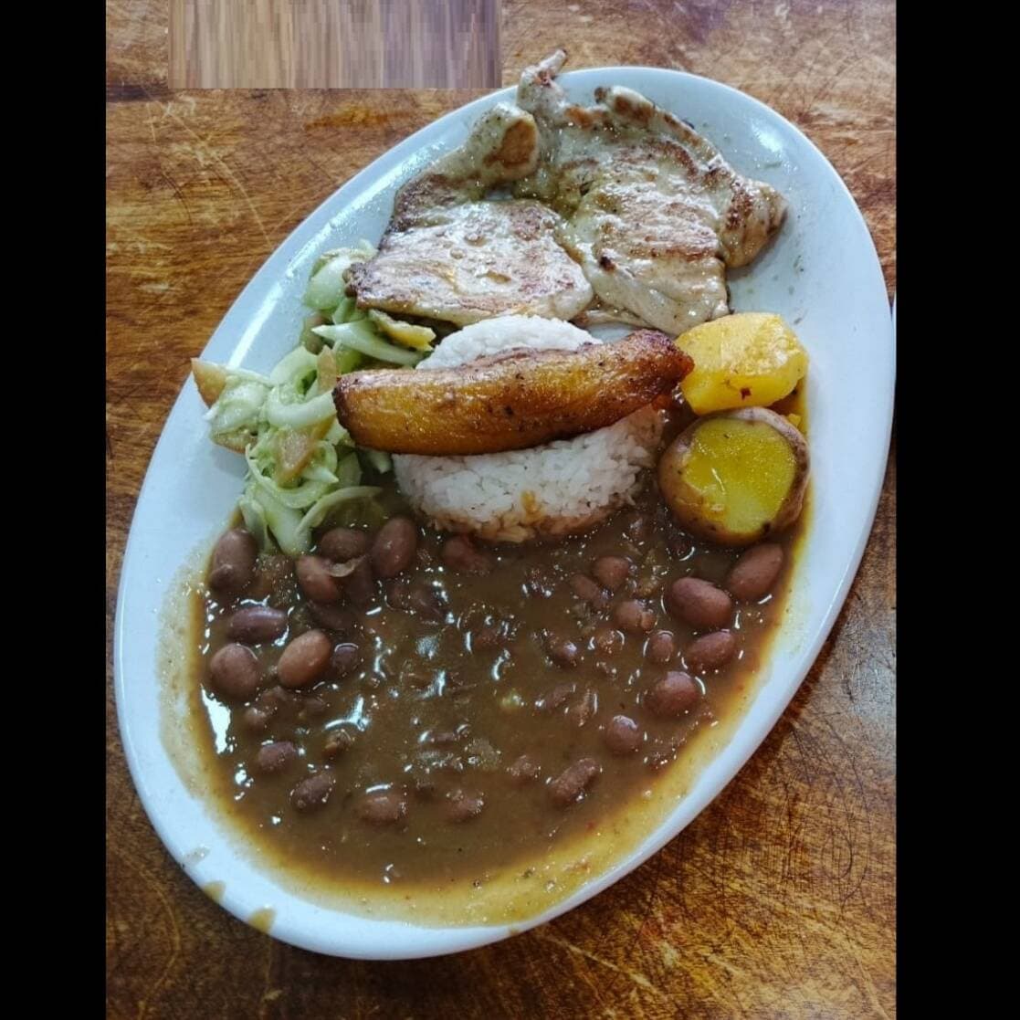 Almuerzo del Dia Pechuga Asada DiDi