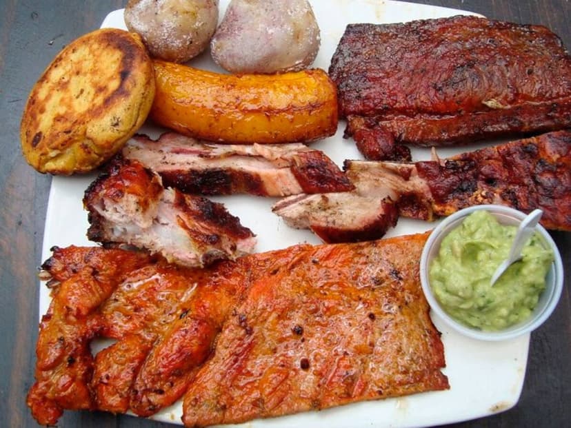Asadero el Pariente Brasas y Carnes