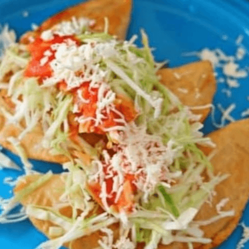 EMPANADAS DE QUESO OXACA 3 PZAS + TE FRIO DE 500ML